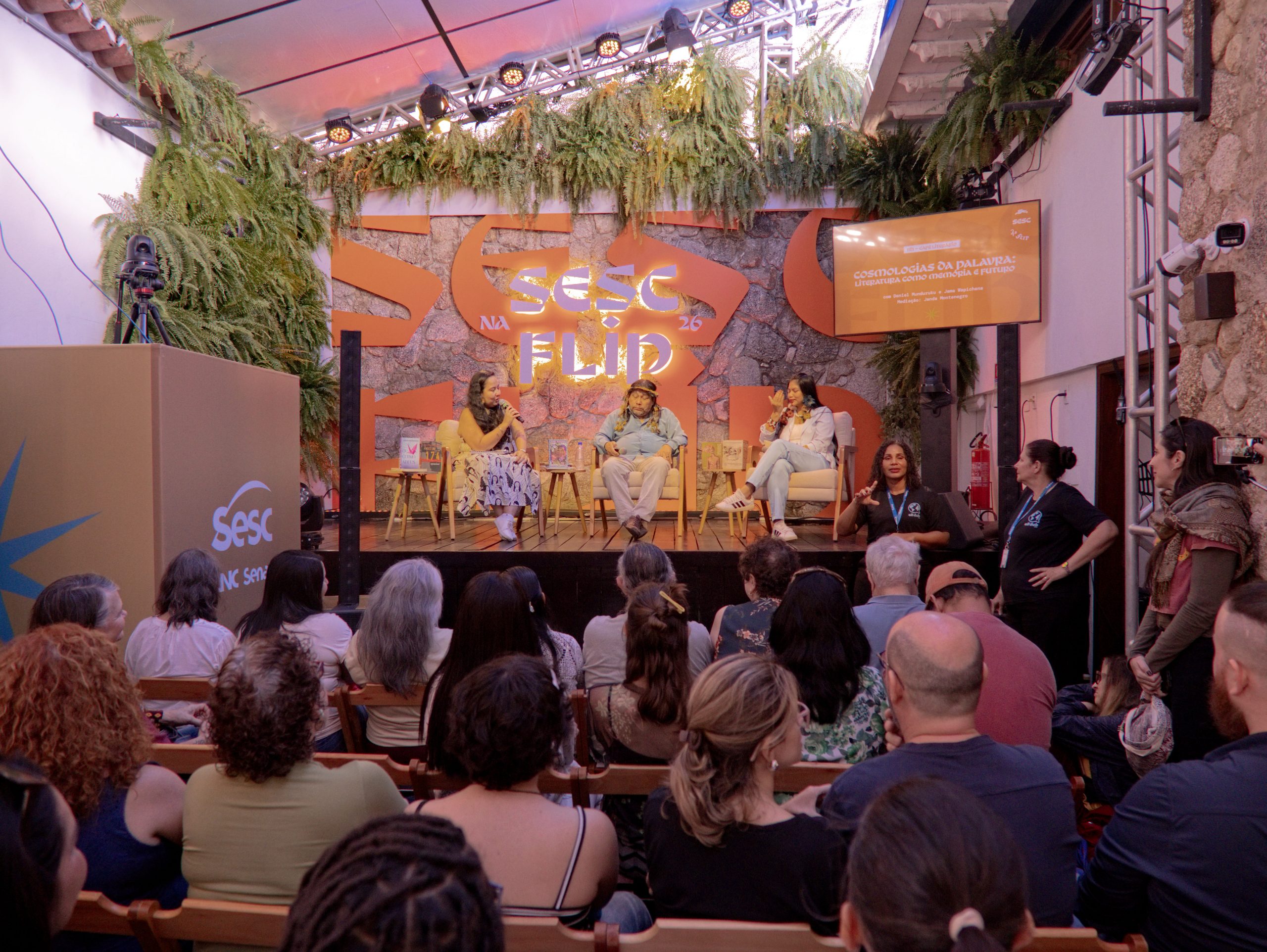 Sesc encerra participação na Flip com música!