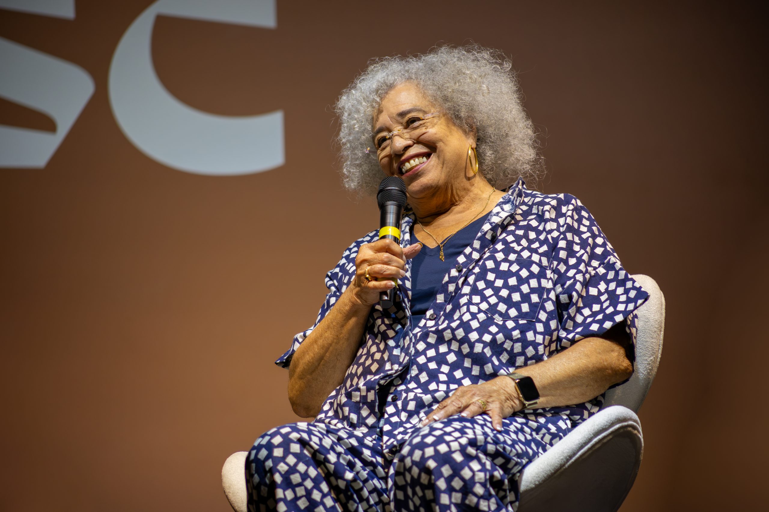 Angela Davis é destaque do Sesc nesta Flip